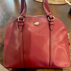 Coach Shoulder bag in beautiful light red😍